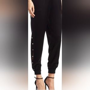 ALICE + OLIVIA "PETE" FAUX PEARL SATIN JOGGERS. Size: Medium